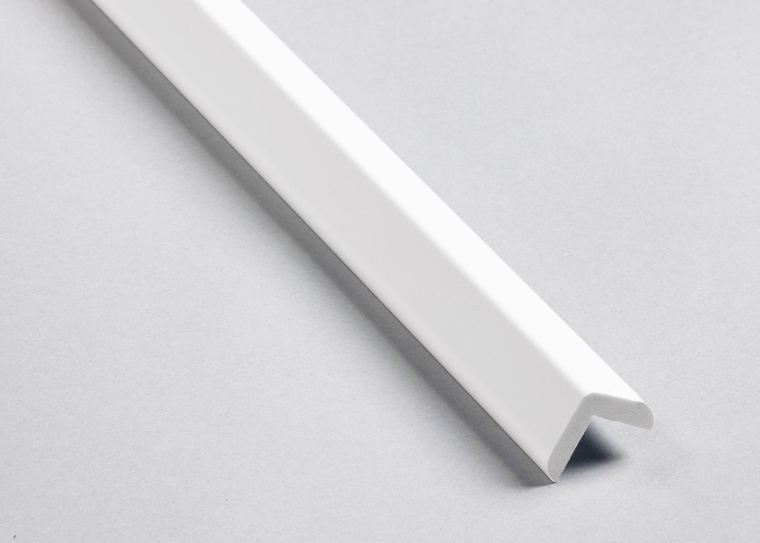 PRIMO Winkelleiste Weiß 2,5 m, 20 × 20 mm